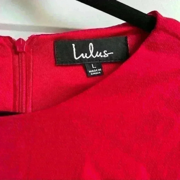 Lulu's Red Bell Sleeve Dress Size L Large - Picture 3 of 5